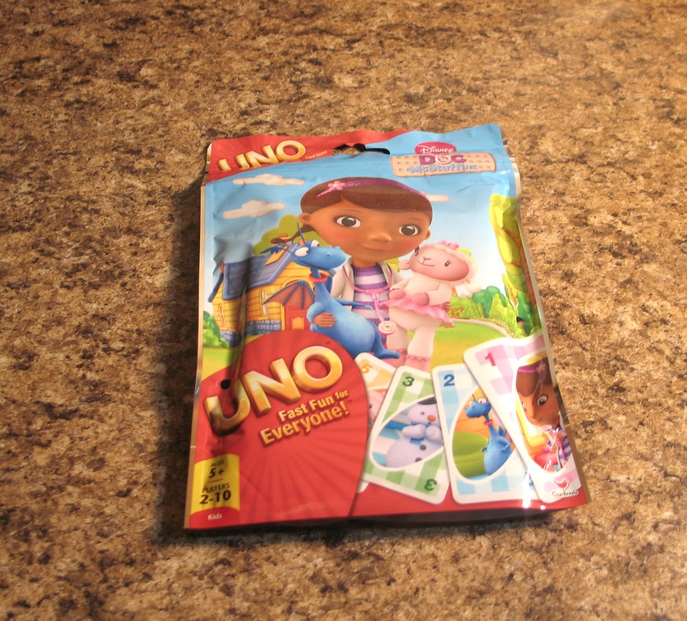 Disney DOC MCSTUFFINS UNO Card Game NEW