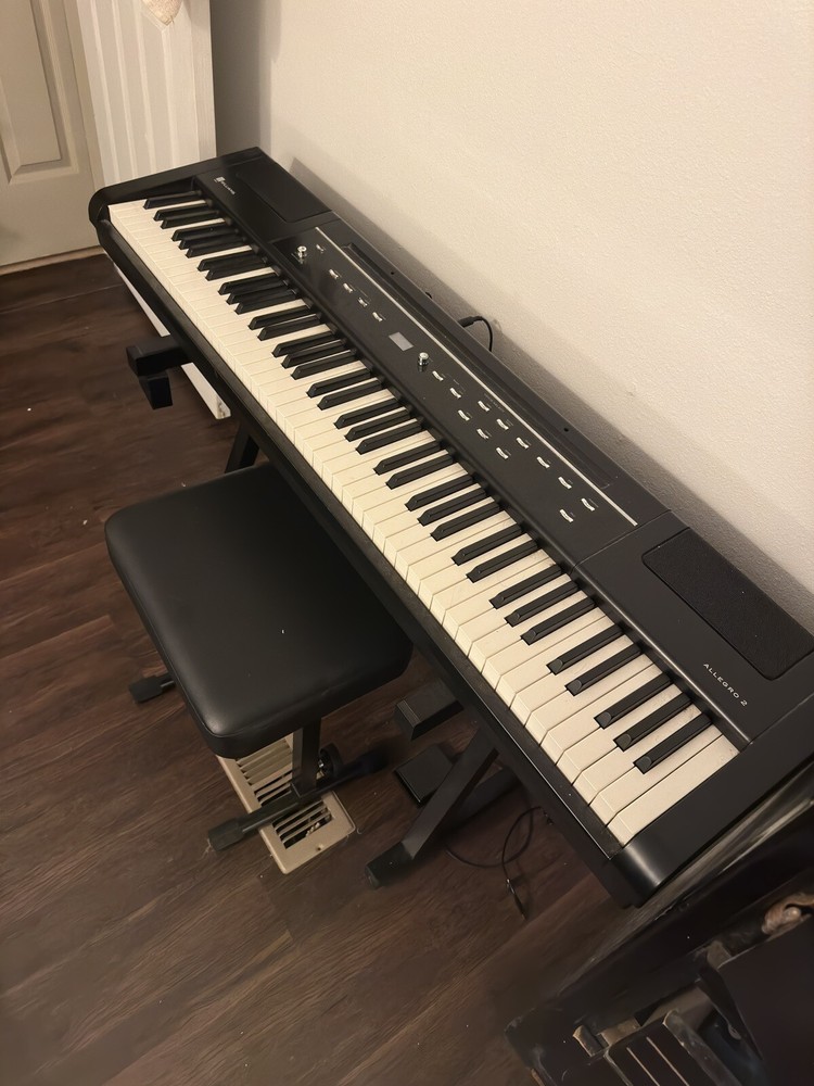 Williams Legato 88-Key Digital Piano