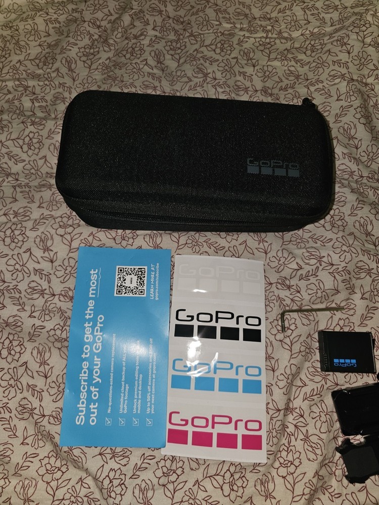 GoPro HERO13 Black Camera Accessory Bundle + Small Rig Case + Small Rig Light