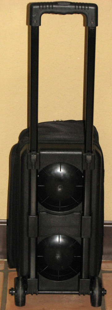 Brunswick 2 Ball Rolling Bowling Bag