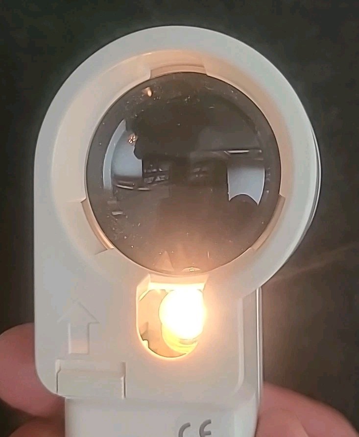 Eschenbach Illuminated Handheld Magnifier 7x Powermag Magnifier White