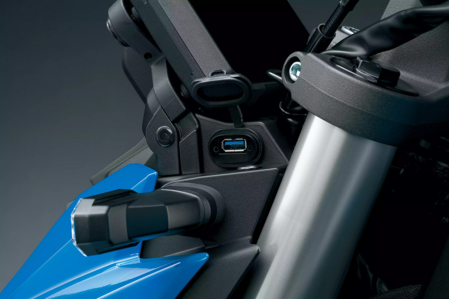 Suzuki USB Socket GSX-8S 2022 Onwards