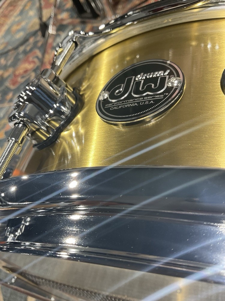 DW Performance Brass Snare Drum 5.5x14