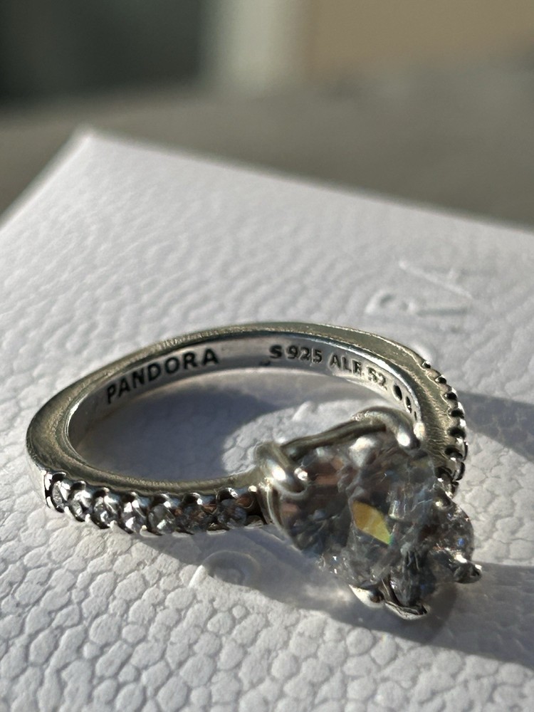 New Pandora Ring Double Heart Size 6
