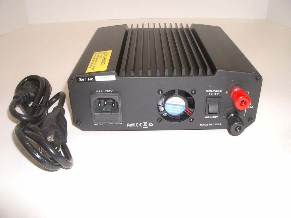 JETSTREAM JTPS30LCD VARIABLE 9-15VDC 30 AMP SWITCHING DC POWER SUPPLY LCD METER