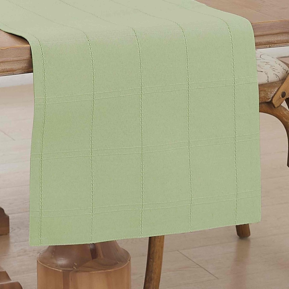 IZOD - Table Runner, Decorative Tabletop Essentials, Holiday Home Decor (Chadwic