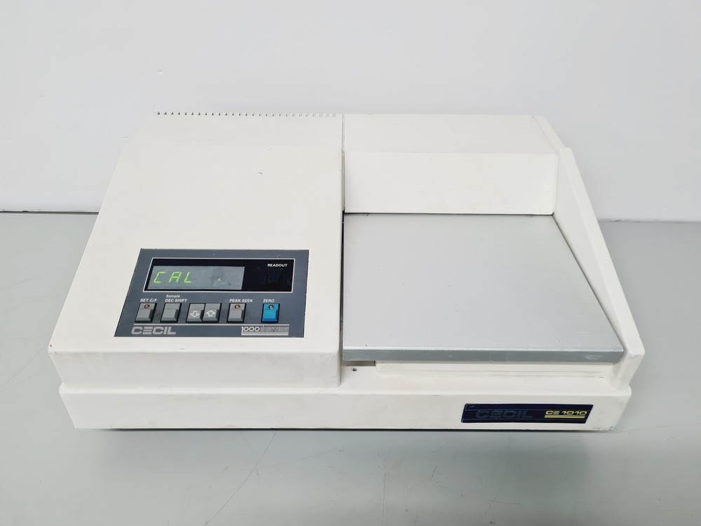 CECIL CE 1010 Spectrometer Lab