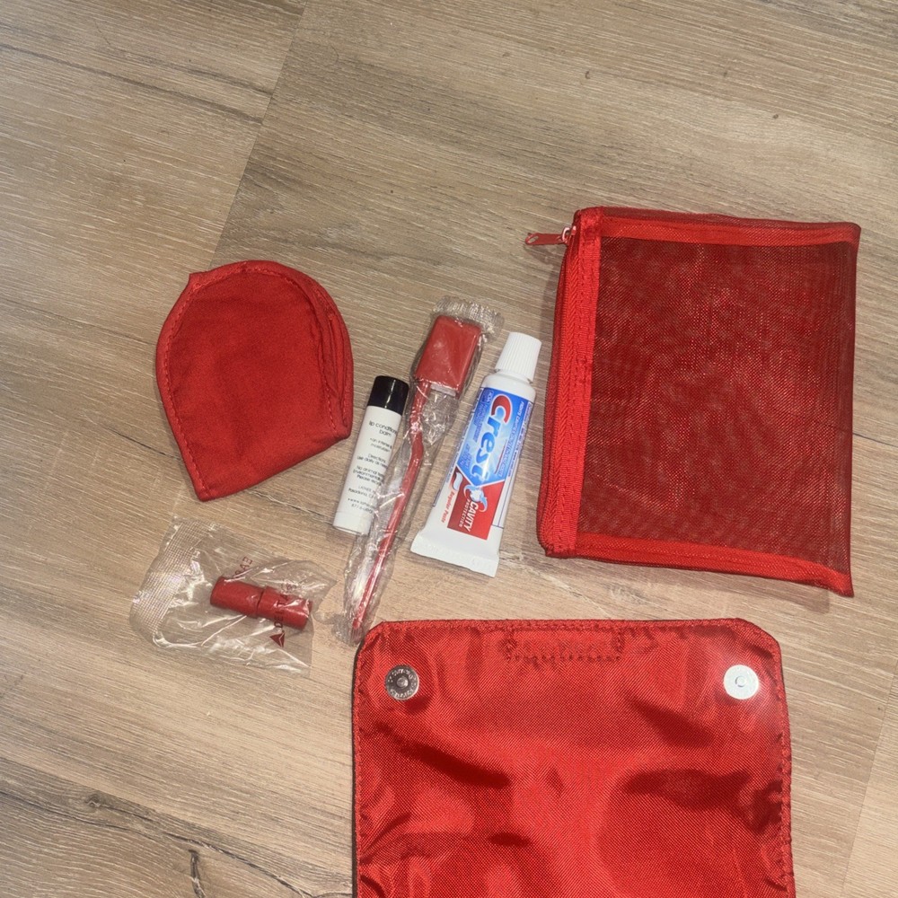 Delta Airlines Elite Business First Class Flight Amenity Kit
