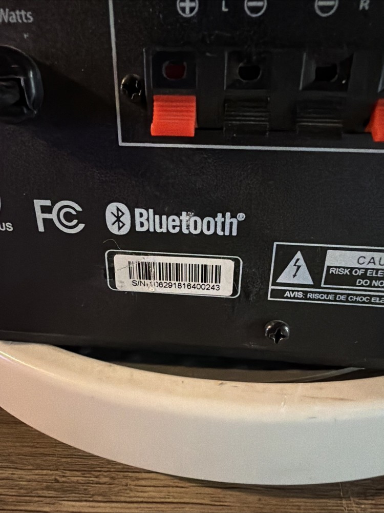 Klipsch ProMedia 2.1 THX® Bluetooth Certified Computer Speaker System. Video!