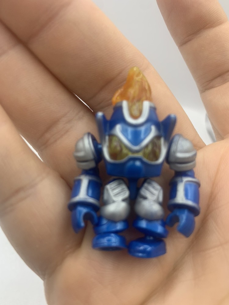MEGA BLOKS SKYLANDERS IGNITOR 2’ Mini Figure  P1