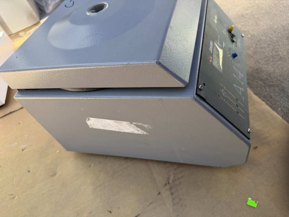 JOUAN A14 MICRO CENTRIFUGE