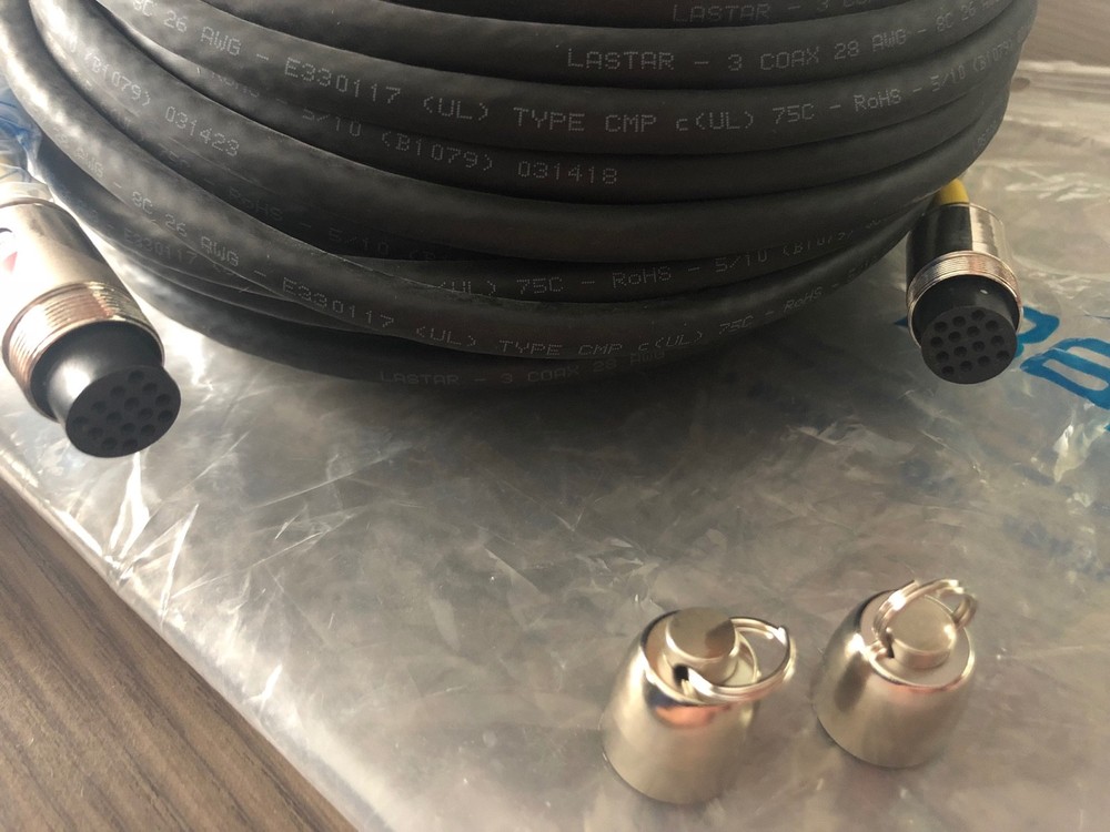 C2G (Cables 2 Go) #40753 75FT RapidRun Plenum Rated UXGA Runner Cable