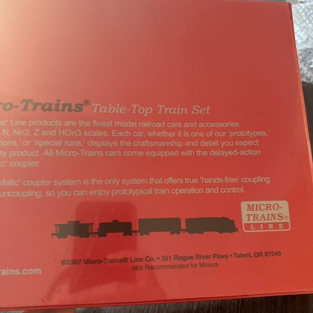 N Micro-trains Special Edition US Navy Train Set 2 New Sealed