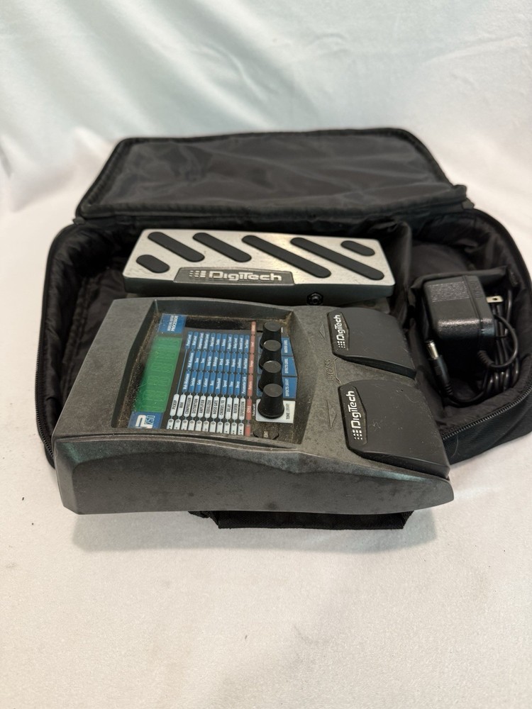 Digitech RP250 Multi-Pedal Modeling Guitar Processor 24-Bit Audio