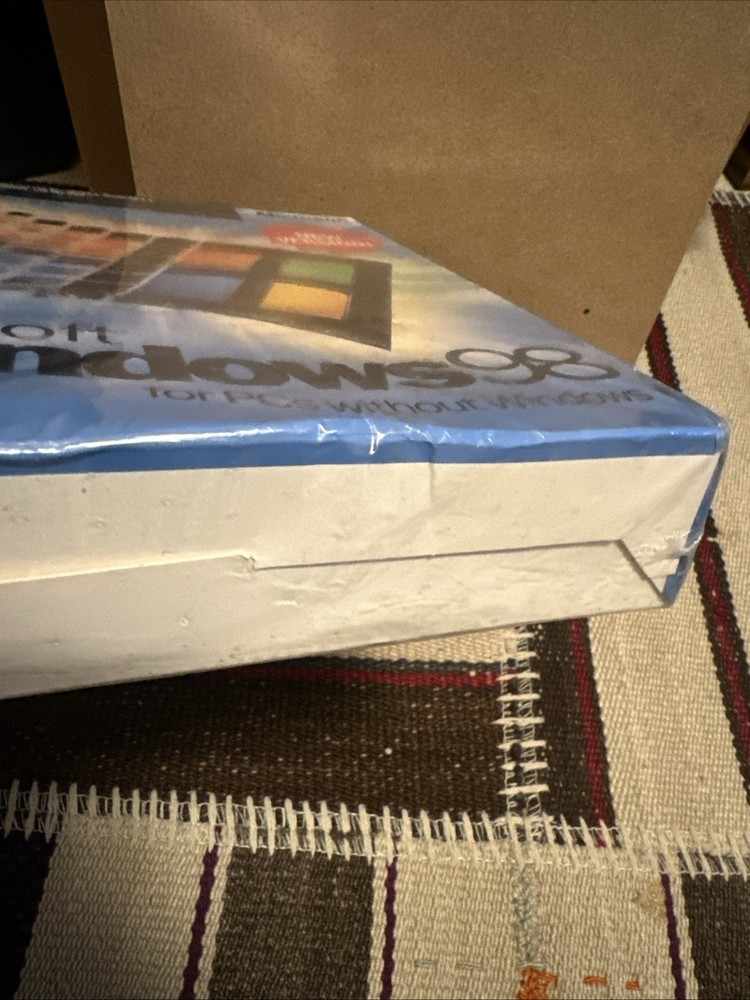 Microsoft Windows 98 New Version (Sealed Retail Box) - First Edition READ
