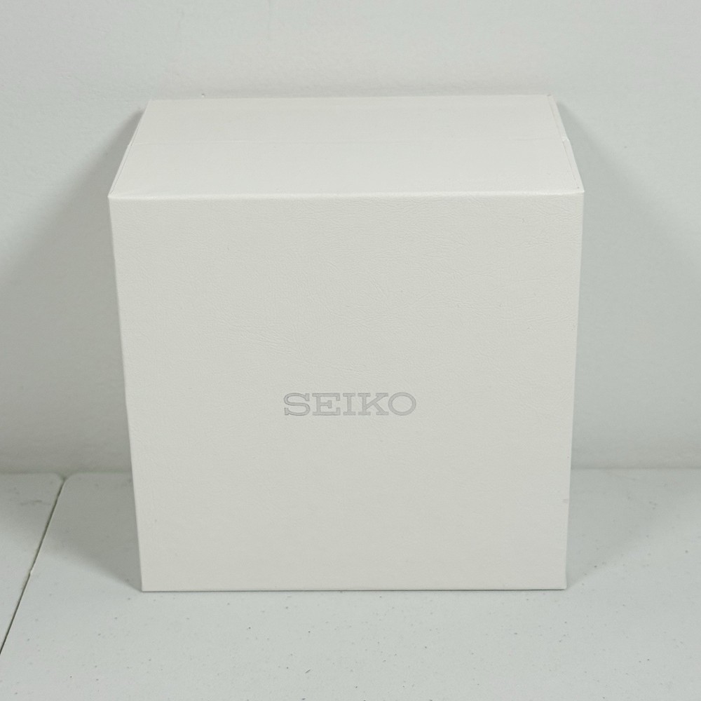 SEIKO Authentic Hard Empty Watch Box White/Black Presentation Storage Display