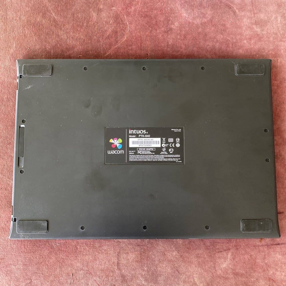 Wacom Intuos 4 PTK-640 Drawing Graphic Medium Tablet *Tablet Only