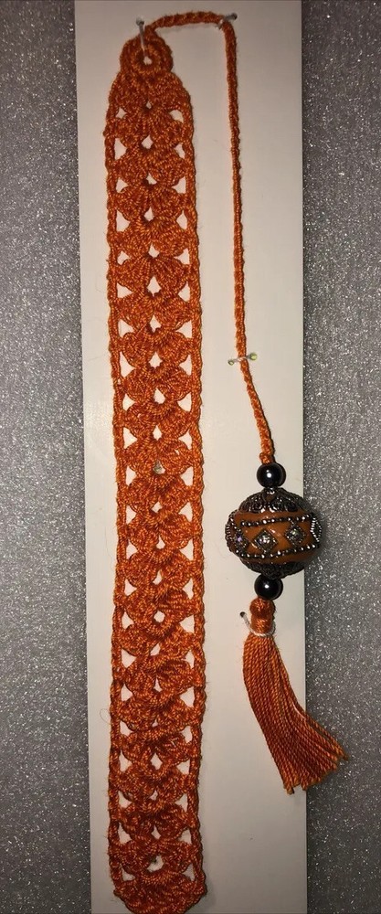Crochet Shell Bookmark
