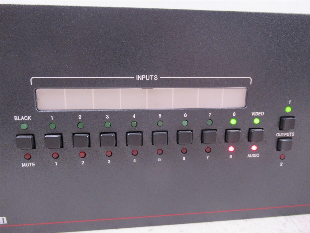 Extron ISM 482 Integration Scaling Matrix Switcher Eight Configurable Inputs