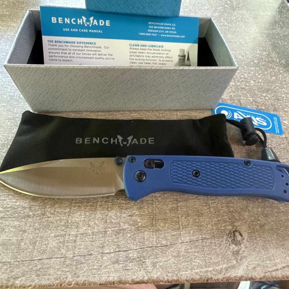 Bugout* 535 Blue S30V AXIS Lock EDC Stainless Blade Authniticity unverified