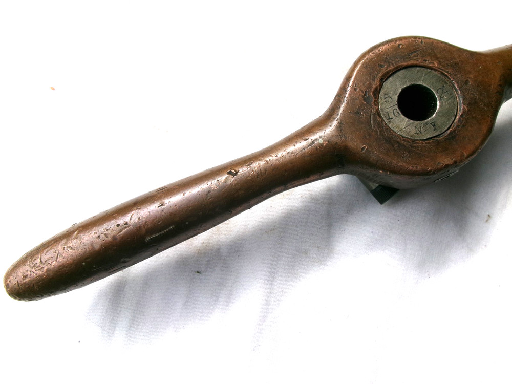 UNUSUAL NON-SPARKING DIE HANDLE - SOLID BRASS - HOLDS 1" DIAMETER DIES