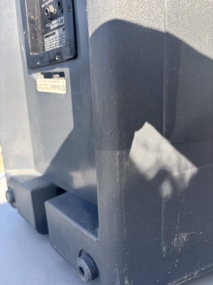 Peavey PR15 PA Speaker