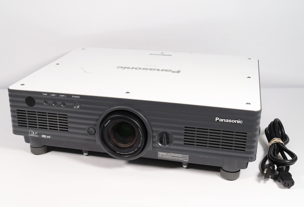 Panasonic PT-D4000 Projector 4000 LUMENS