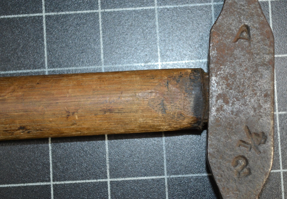 ATHA - 2 1/4# - MILL STONE HAMMER