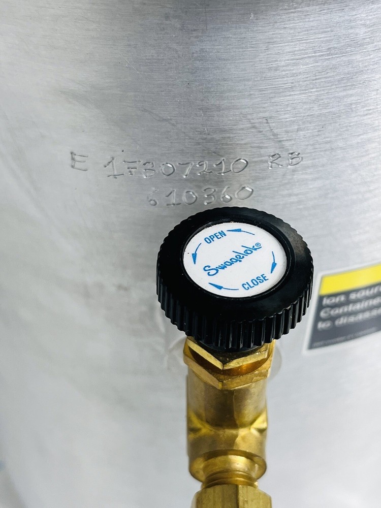 ION FILTER SOURCE CHAMBER COVER E17307210 RB 610360