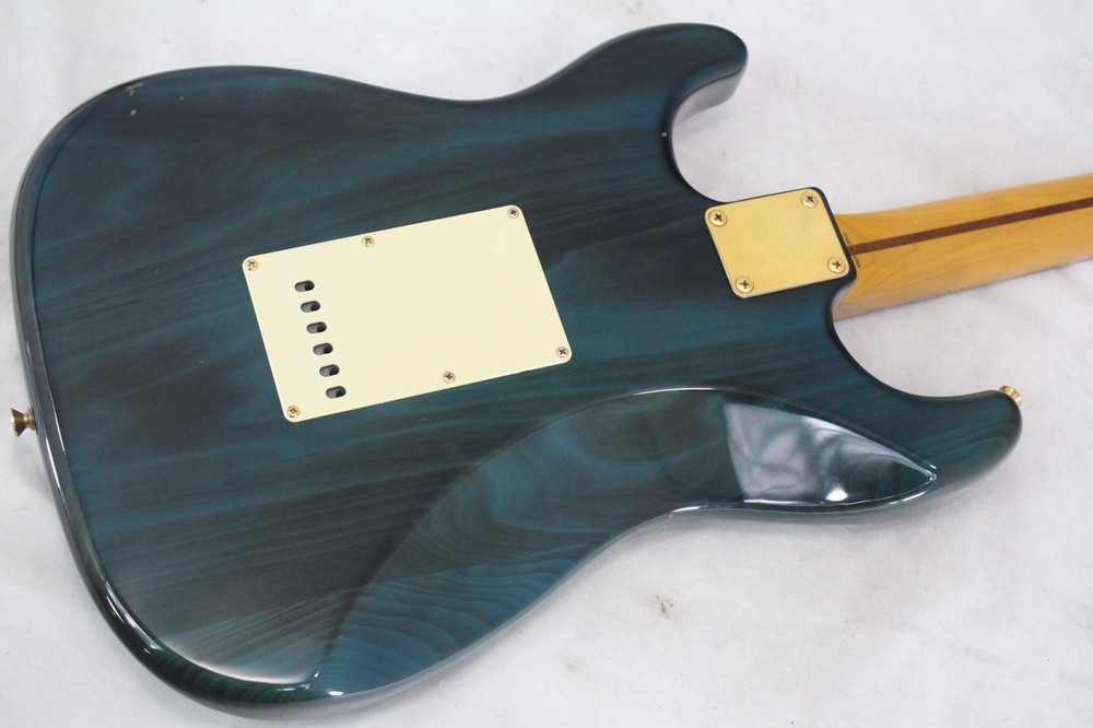 Fender Japan ST57G-65