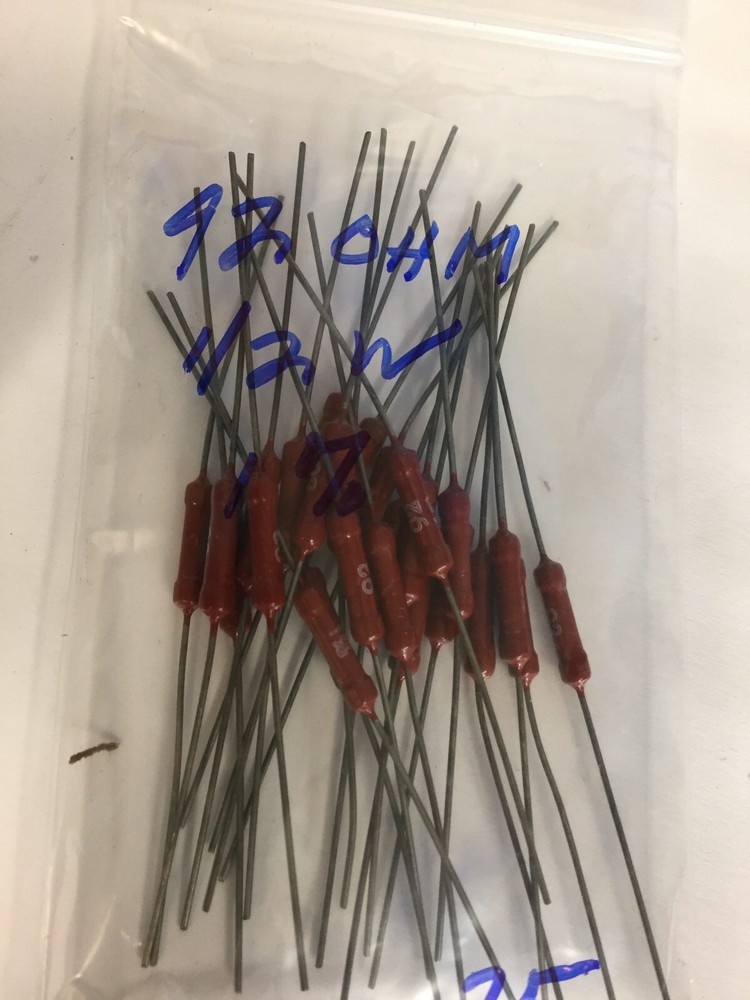 92  OHM 1% RESISTORS 25 PCS NOS