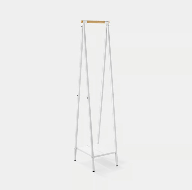 Linn Clothes Rack NEW