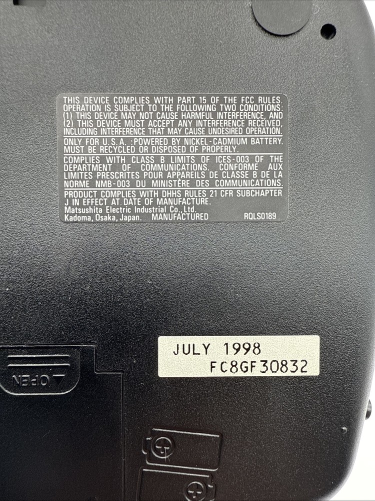 Panasonic Portable CD Player SL-SX300 Silver Bundle - Working