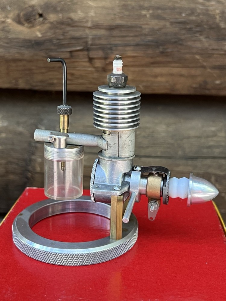 BRAT AIRPLANE ENGINE