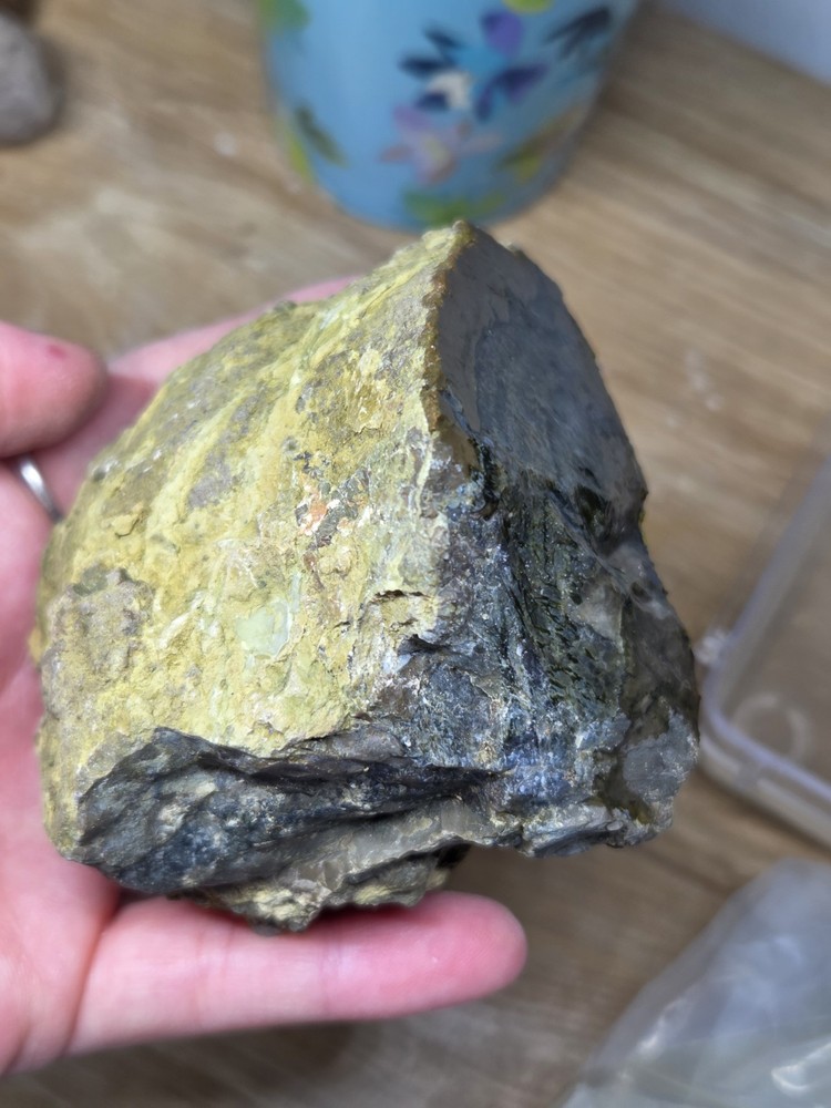 OLD RICHARDSON RANCH MOSS BED THUNDER EGG ROUGH - 8 LB