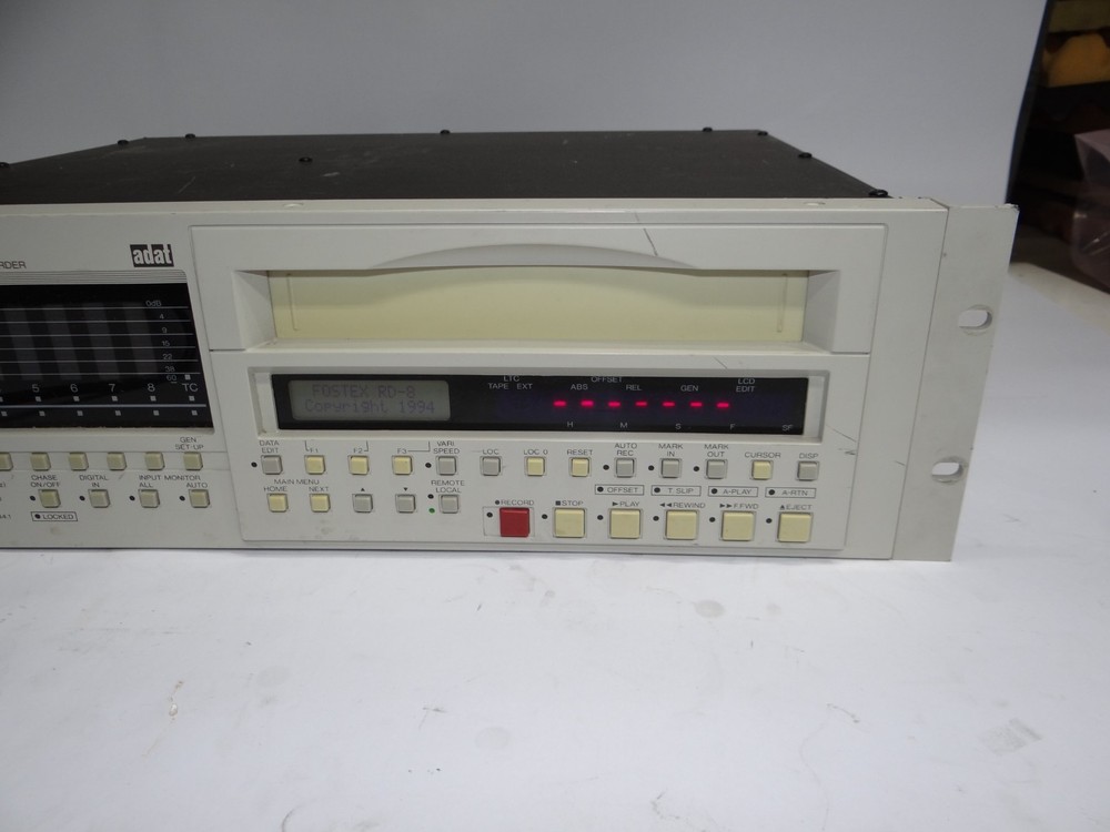 Fostex RD-8 ADAT Recorder VHS Digital Multi-Track Recorder MultiTrack -Powers ON
