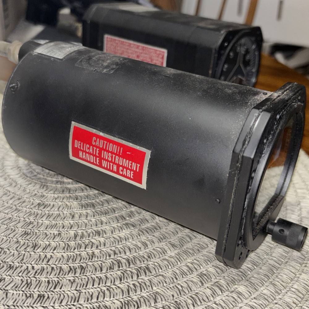 Sigma-Tek, Inc. Attitude Gyro Indicator 5000B-36 Tested good*