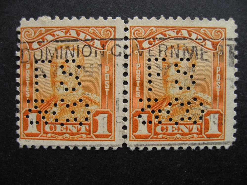 Canada perfin Finlay Smith Co Montreal in Sc 149 pair