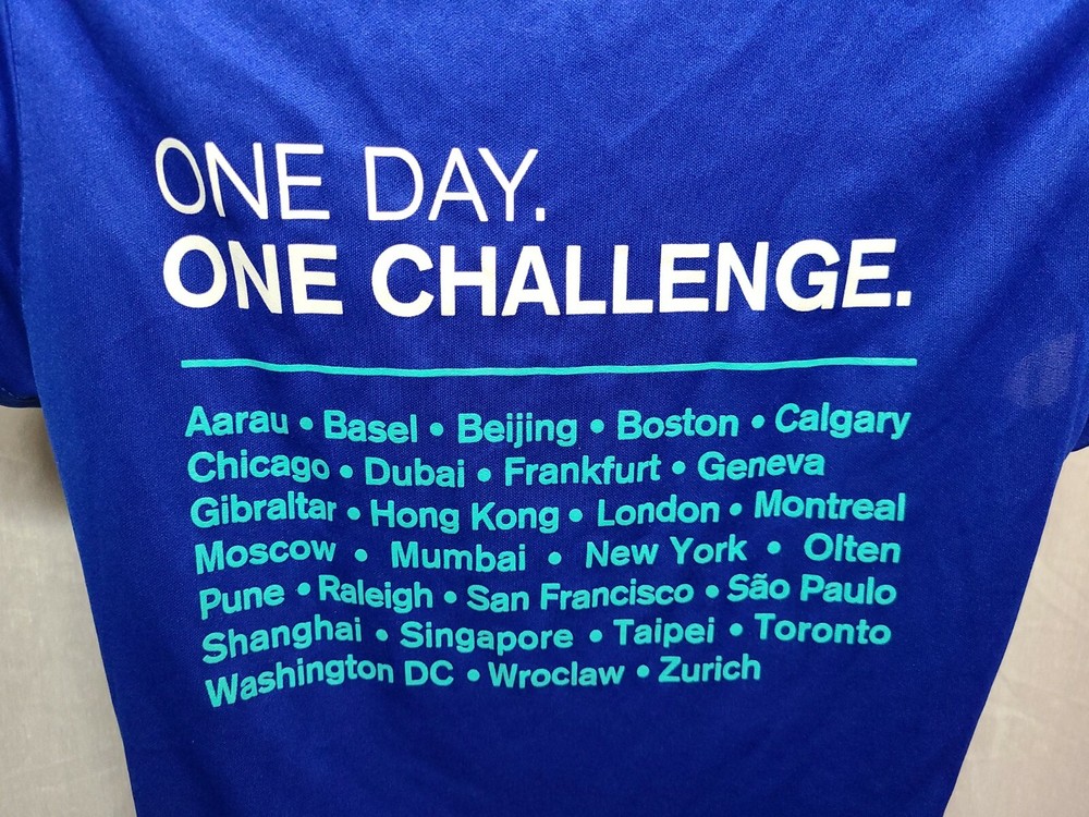 2014 Calello Global Challenge Womens Small Blue Jersey