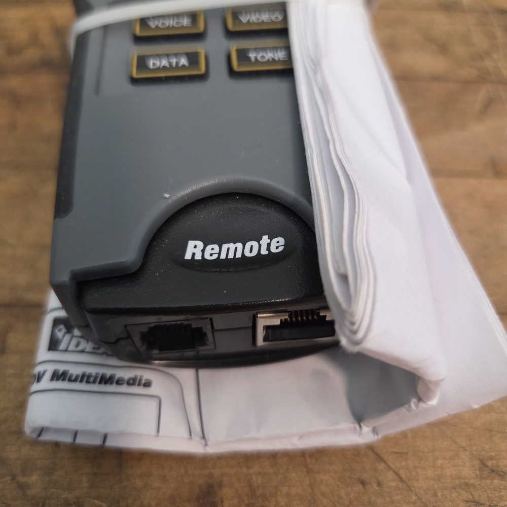 ideal VDV Multimedia Cable Tester Working