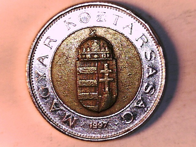 HUNGARY 1997 100 Forint about Uncirculated