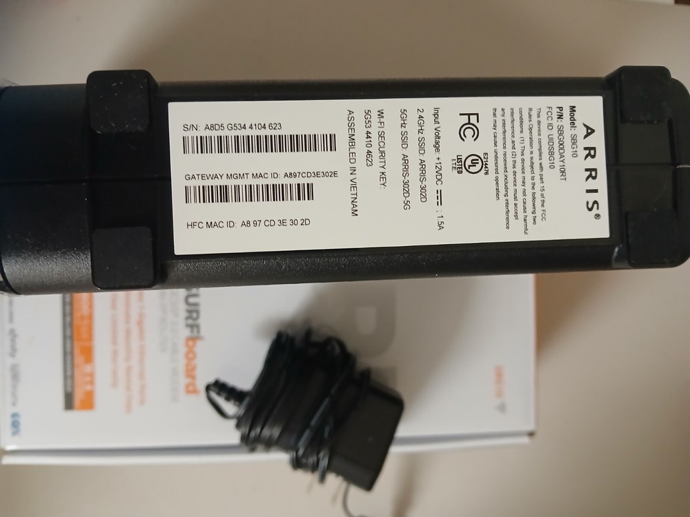 Arris Surfboard SBG10 modem router