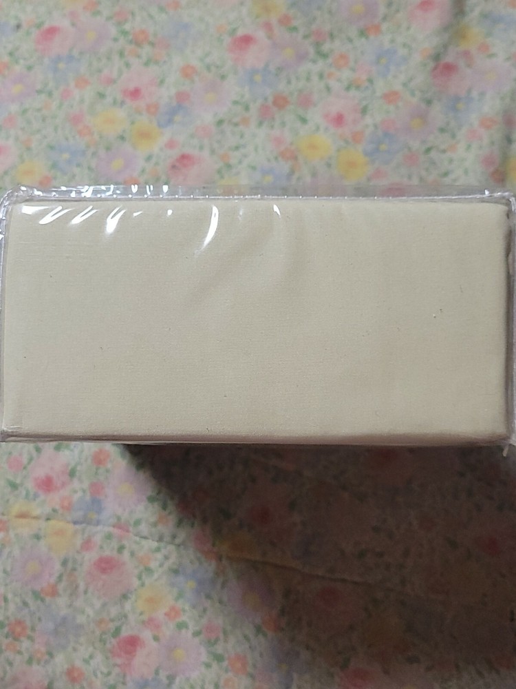 NWT CGK Unlimited Luxury Fitted Sheet Split King Beige