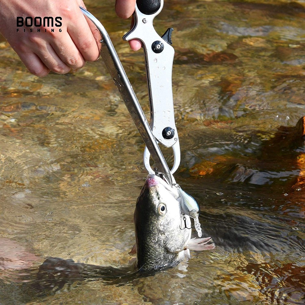R01 Fish Hook Extract Hooks Safely 11-1/2 inches