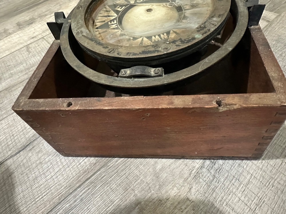 ES Ritchie Boston Antique Ships Compass 38395