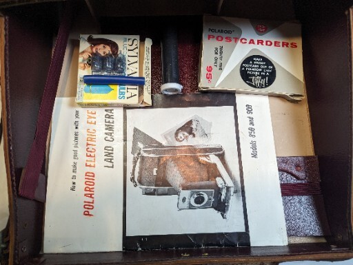 Vintage Polaroid 850 Land Camera With Case