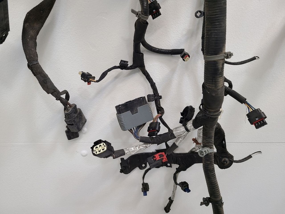 2014 2015 2016 2017 2018 JEEP CHEROKEE Engine Wire Harness