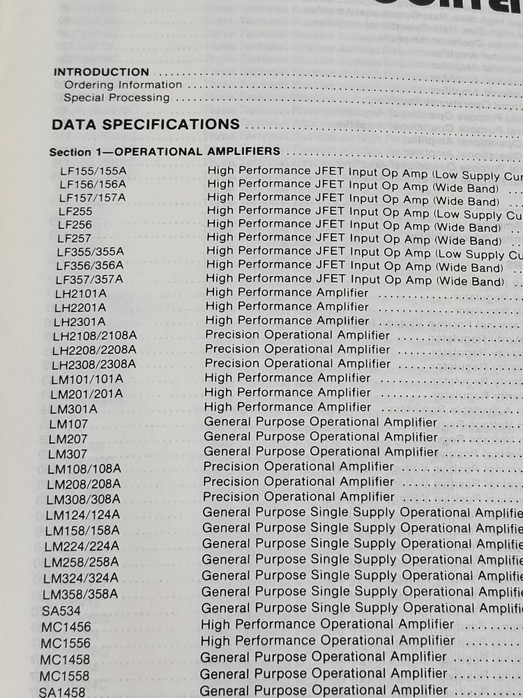 VINTAGE ELECTRONICS BOOK SIGNETICS ANALOG DATA MANUAL 1977