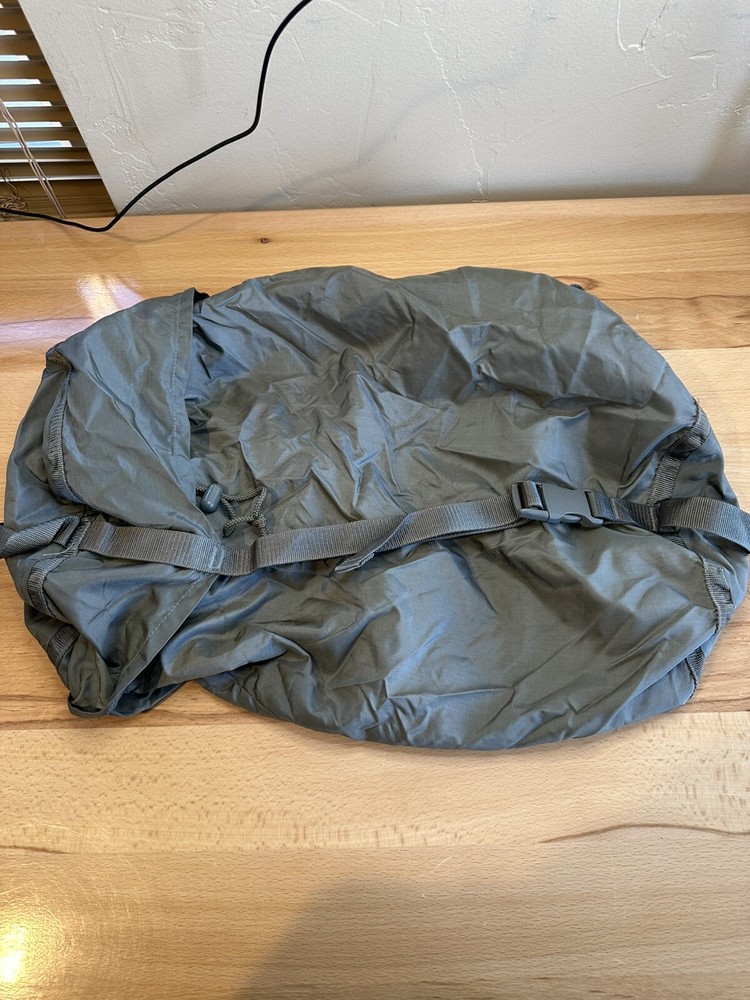 A Small Foliage Green Compression Stuff Sack Modular Sleeping Bag MSS Sack Pack