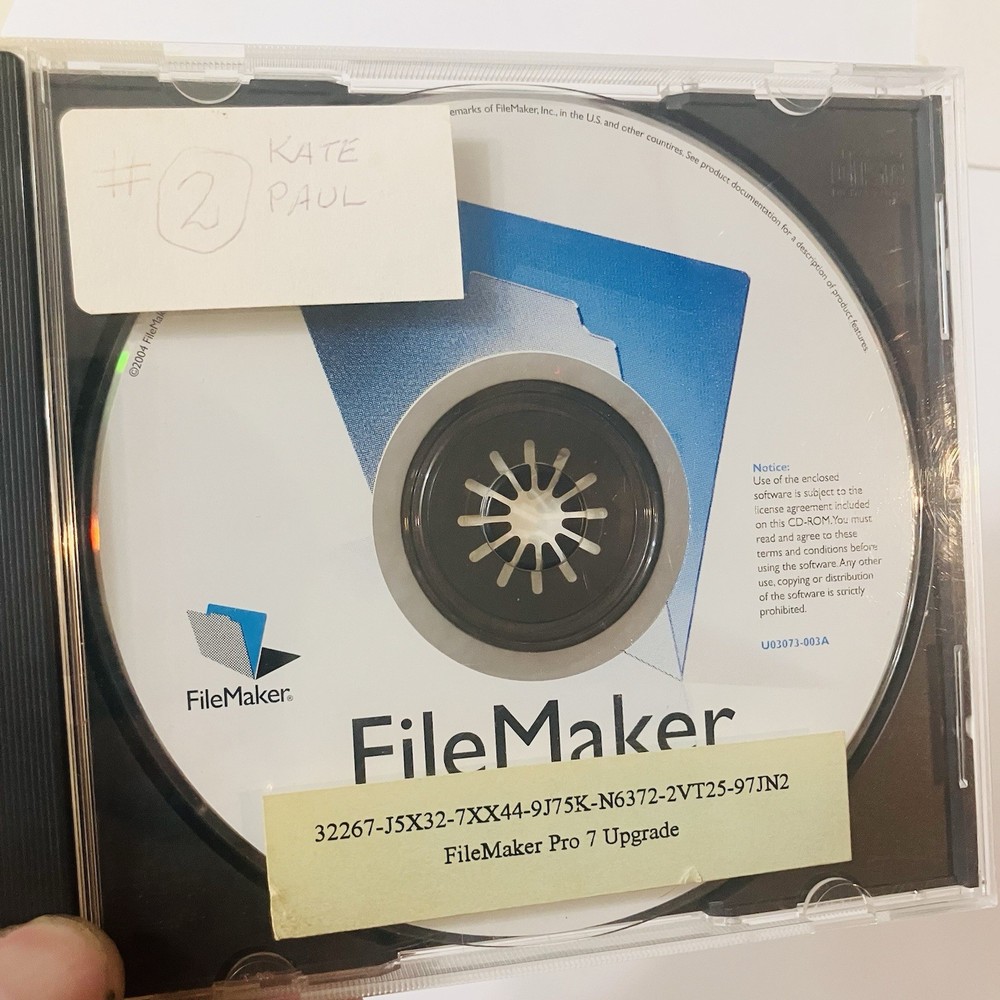 Vintage FileMaker Pro 7 Upgrade 2004 Mac/Win CD Complete w/ Docs